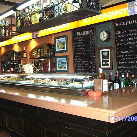 Hostal El Pesquero Burgo Екстериор снимка