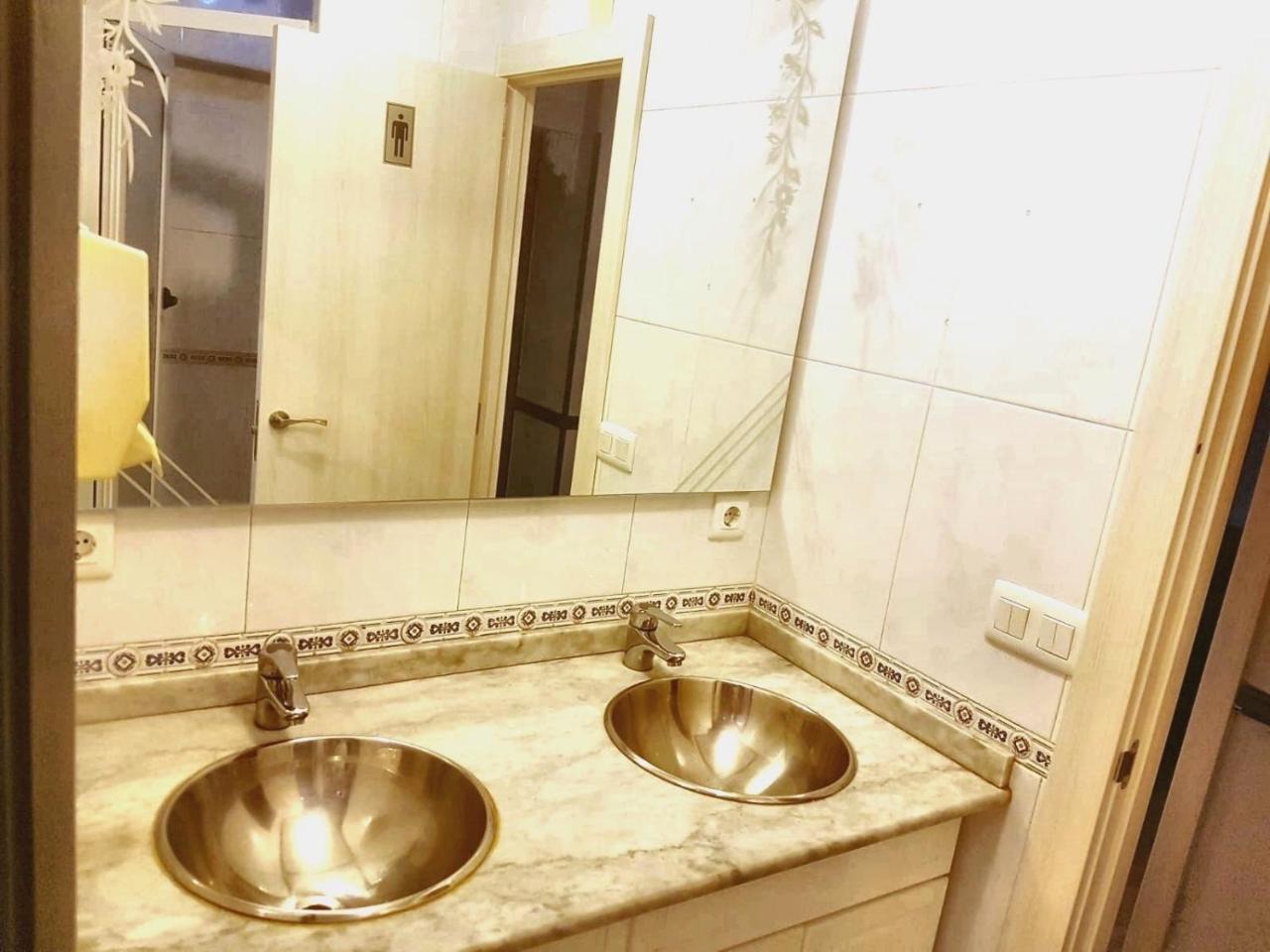 Hostal El Pesquero Burgo Екстериор снимка